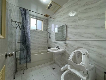 近小碧潭捷運全聯，綠意滿巷電梯三房付車位 - Image 19