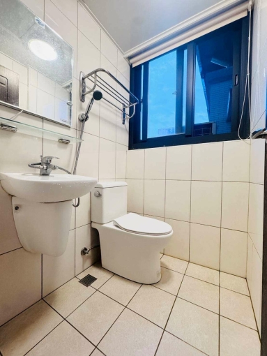 ✨看過來!✨有陽台超便宜✨可租補✨衛浴開窗✨超級新(第4張)