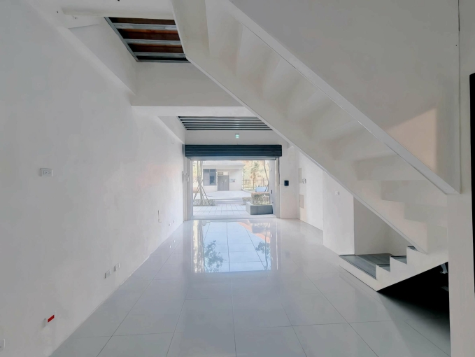 【竹北高鐵生活圈｜東興國小・文興國中學區｜1樓店鋪出租】（第3張）