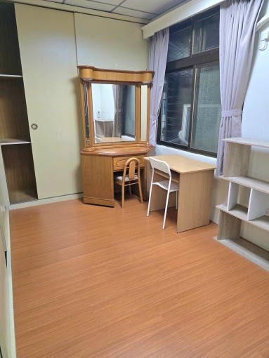 近頂溪捷運站,巷弄安靜,生活機能佳,交通方便 - Image 4