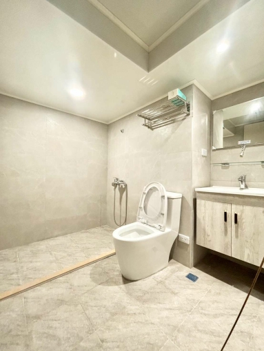 全新完工🎄1+2樓角間店面🎄興大、大里大買家旁🎄雙衛浴🎄平車（第10張）