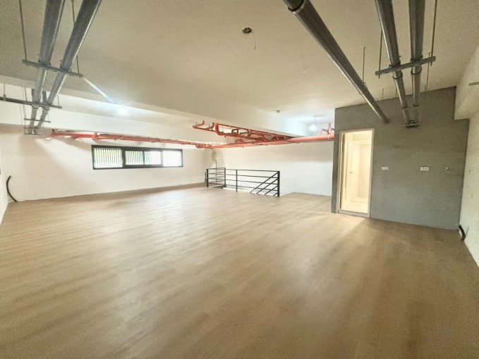 全新完工🎄1+2樓角間店面🎄興大、大里大買家旁🎄雙衛浴🎄平車（第5張）