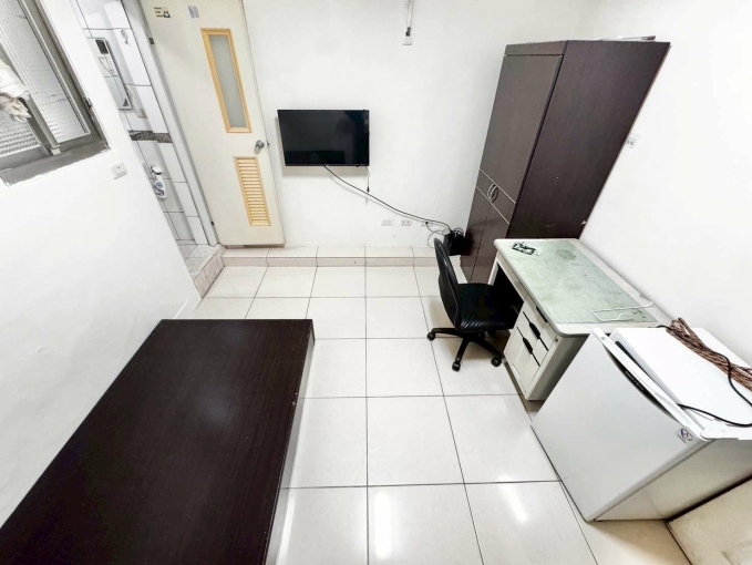 超便宜租補套房🔥小資族首選✅近五權車站.興大(第5張)