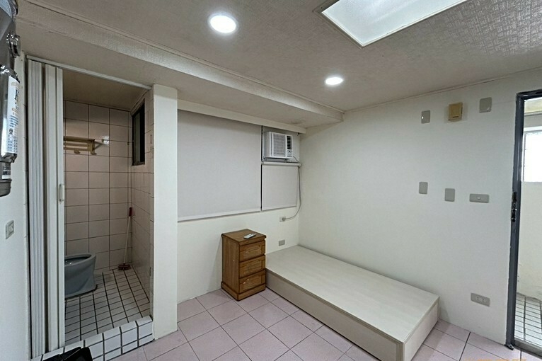 兆基社會住宅🏡東區小資套房/可租補/看屋+line(第1張)