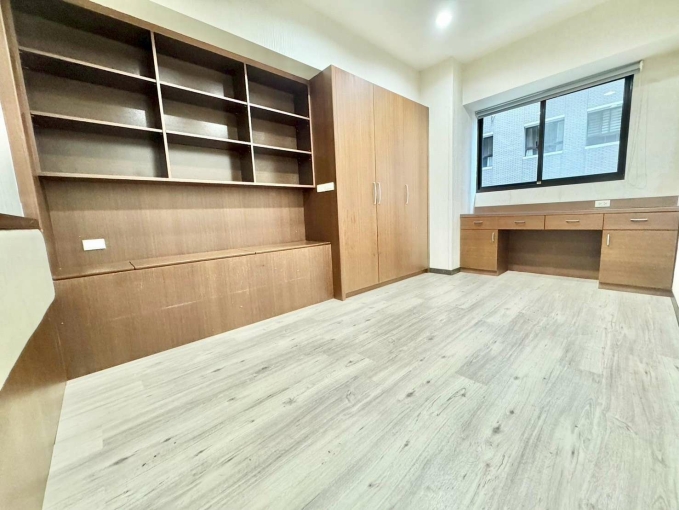 南屯『室內遠比您想像的還要大』｜3房雙車裝潢｜可寵可租補(含車不含管) - Image 4