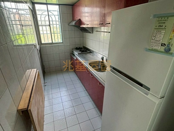 兆基社會住宅🏡電梯四房兩衛，含平面車位免仲可租補（第8張）