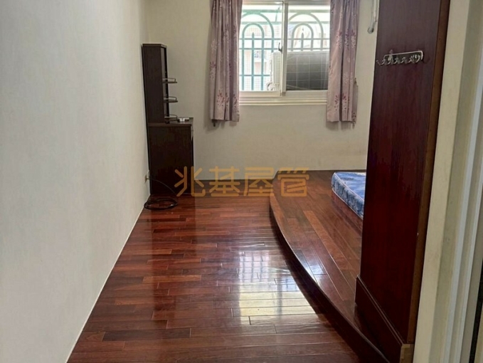 兆基社會住宅🏡電梯四房兩衛，含平面車位免仲可租補（第7張）