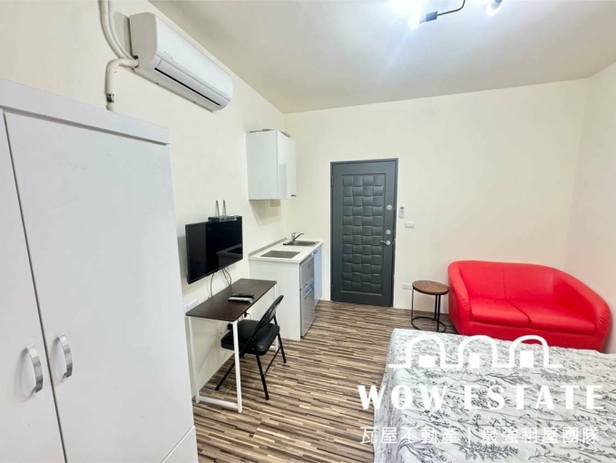 陽台獨洗🍀可租屋補助🍀流理台🍀電磁爐🍀可戶籍🍀室內機車位🍀子母車🍀管理員（第2張）