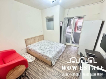 陽台獨洗🍀可租屋補助🍀流理台🍀電磁爐🍀可戶籍🍀室內機車位🍀子母車🍀管理員（第1張）