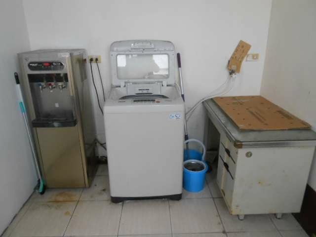 免仲介費  中原至尊社區內電梯5樓網路套房出租 只付水電費（第9張）