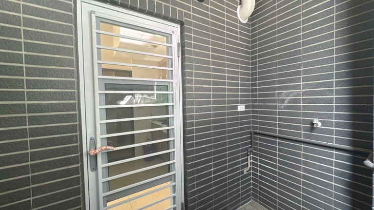 A10山鼻捷運站無限商機燙金店面（第2張）