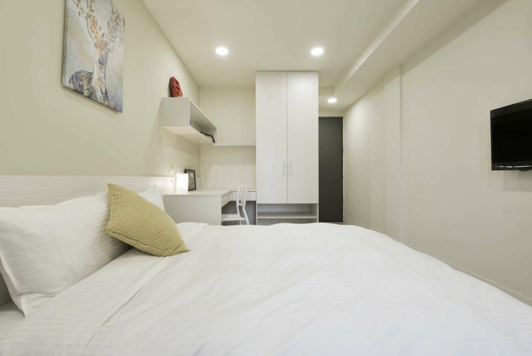 *一中商圈*地點優*電梯*飲水機*子母車*採光*乾溼分離~（第3張）