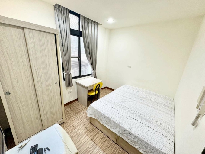 🧡請加賴🧡電梯美屋🧡租屋補助🧡機車位🧡代收包裹🧡小資族首選🧡（第1張）