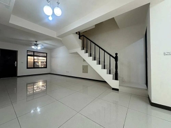 沛沛租🔅獨棟全新透天門前停車大空間 - Image 20