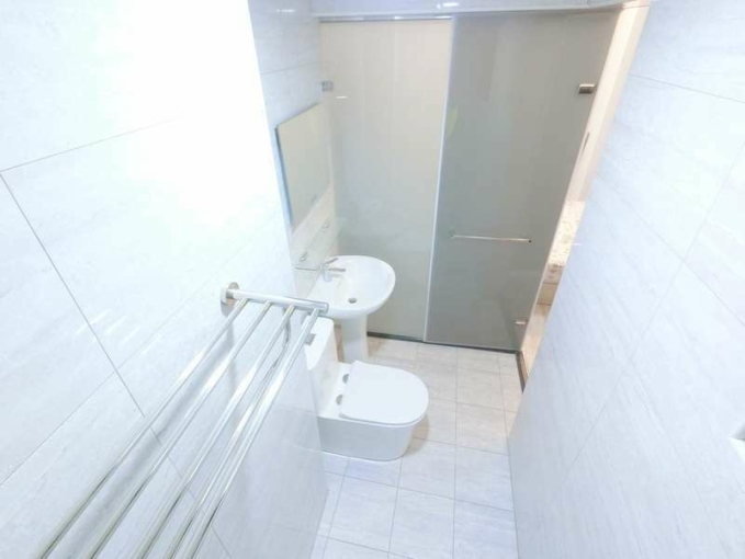 電梯套房☆近中友.中國醫☆可租補☆陽台獨洗（第9張）