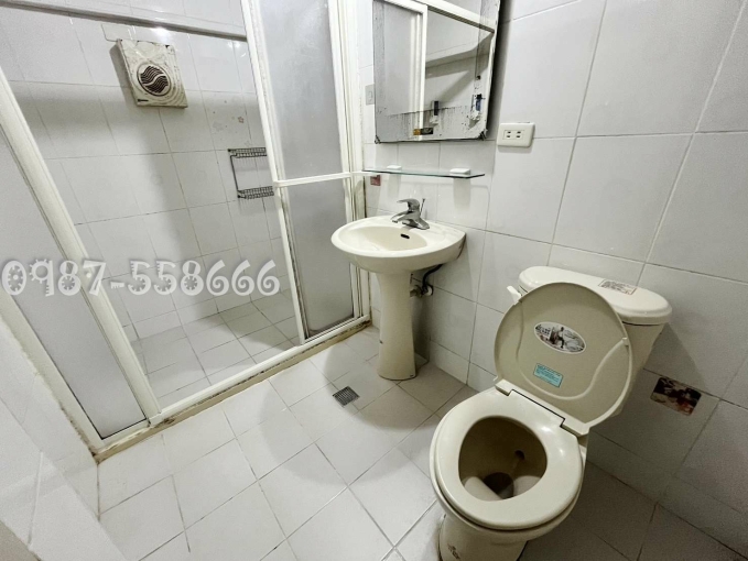 ◤明湖路近園區◢ 家具電器齊全 電梯4房華廈 - Image 4