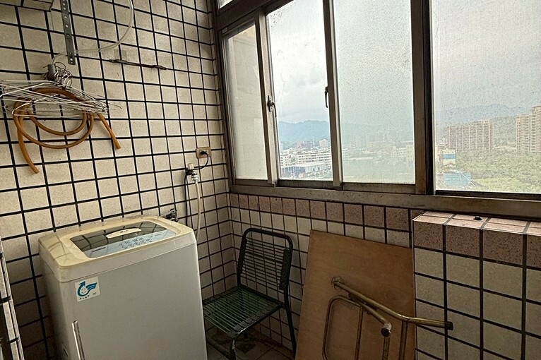 兆基社會住宅🏠-汐止東湖樂高溫馨電梯套房🐯（第4張）