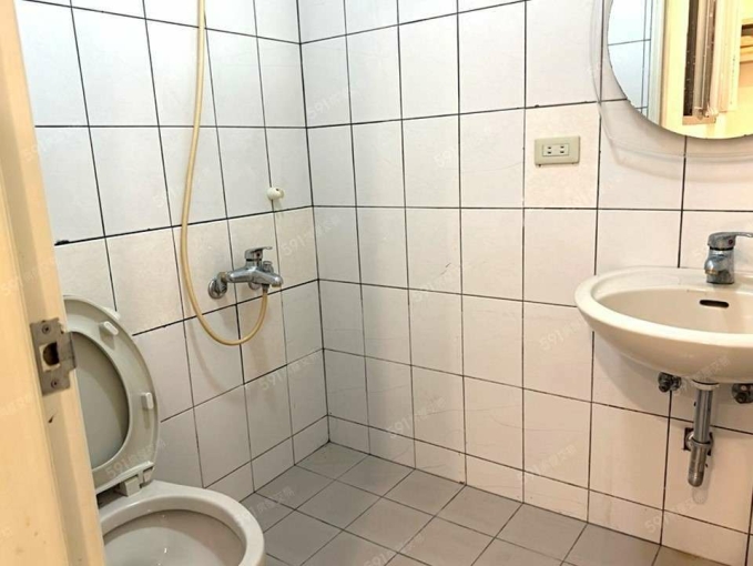 @@昆陽捷運商圈旁*優質一樓三房可停車（第9張）