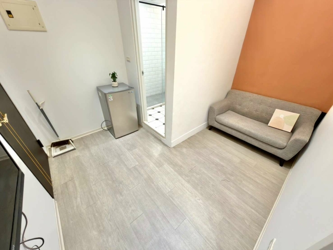 西裝快皺掉了⚡可貓貓✨可租補✨獨洗獨曬💕近北平 天津商圈⚡宇你相見（第7張）