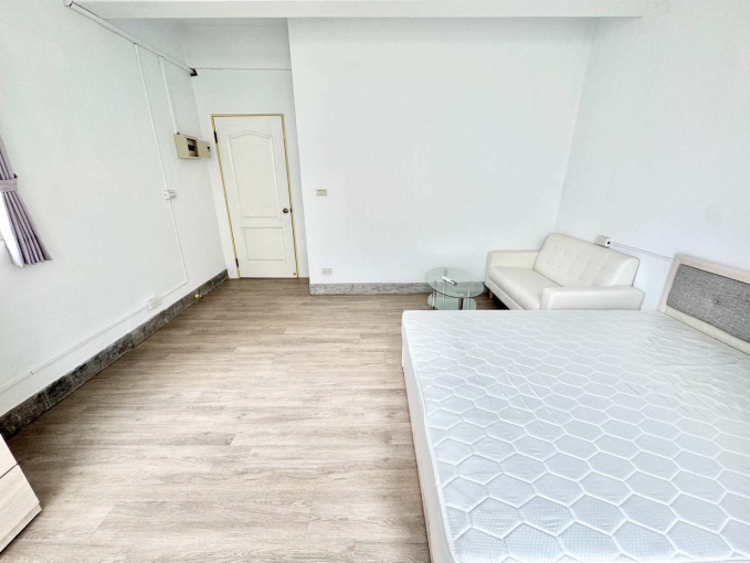 天津北平中清文心商圈近捷運站透天 - Image 2