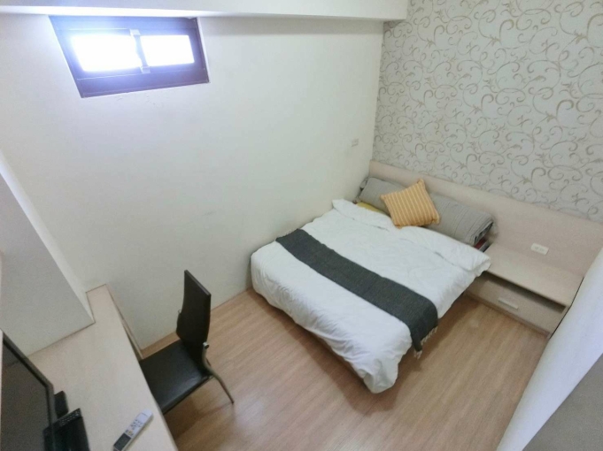 近火車站❤️可雙租補✨室內機車位✨系統裝潢✨小資學生必看（第2張）