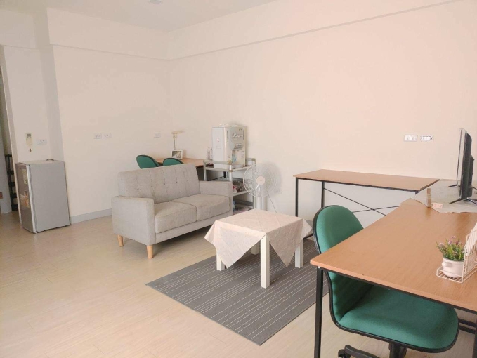 複製-陽台獨洗曬💜可寵💜可租補💜爬梯一層樓 - Image 1