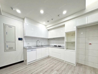 @@科技大樓捷運商圈旁*雙主臥靜巷明亮居（第8張）