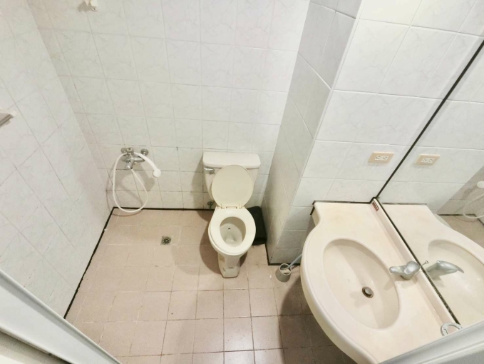 走路興大超秒殺✨可租補✨台水電✨機車位✨小資必看 - Image 8