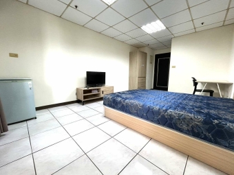 ⭐️可租補【台電有陽台】近一中商圈中友百貨台中科大台體大 - Image 14